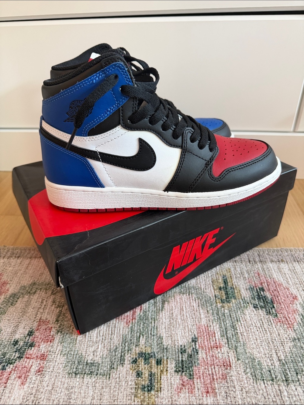 Nike Kids Jordan 1 - Picture 4 of 6